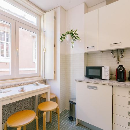 Chiado 2 Bedroom Elegant Apartment Lisboa Eksteriør bilde